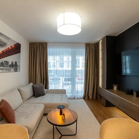 Lägenhetshotell Storyland *